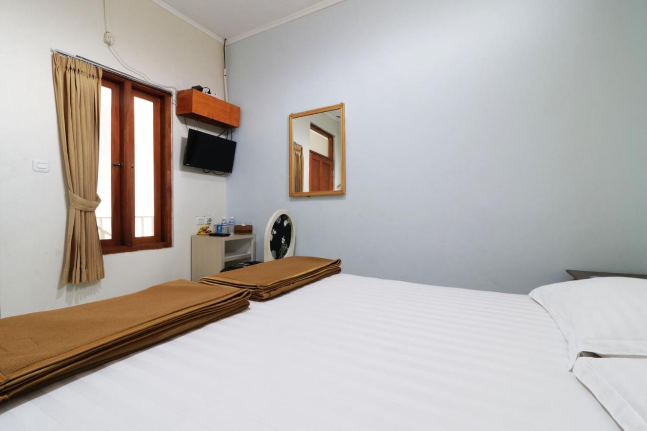 Jayagiri Guesthouse By Belgareti Lembang Ngoại thất bức ảnh